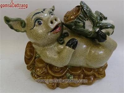 Heo thần tài tiết kiệm ôm cải thảo sang trọng quà độc đáo 