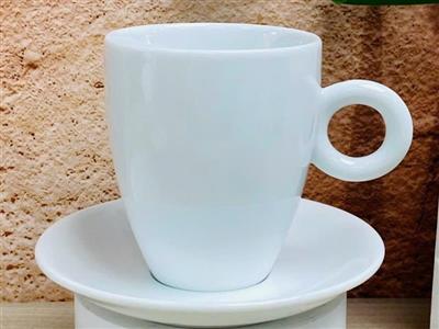 Cốc sứ trắng Bát Tràng in logo Highland Coffee quà tặng độc đáo 