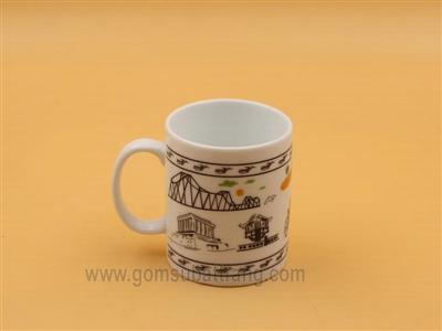 Cốc sứ Bát Tràng trụ đứng in ảnh Hà Nội quà tặng độc đáo 