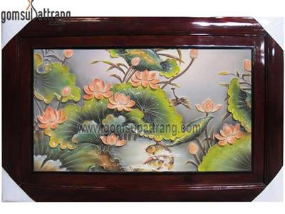 Tranh đắp nổi sen cá độc đáo khung gỗ thông đẹp trang trí 