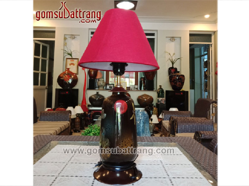Đèn để bàn vẽ chuồn trụ sứ sang trọng đa màu sắc
