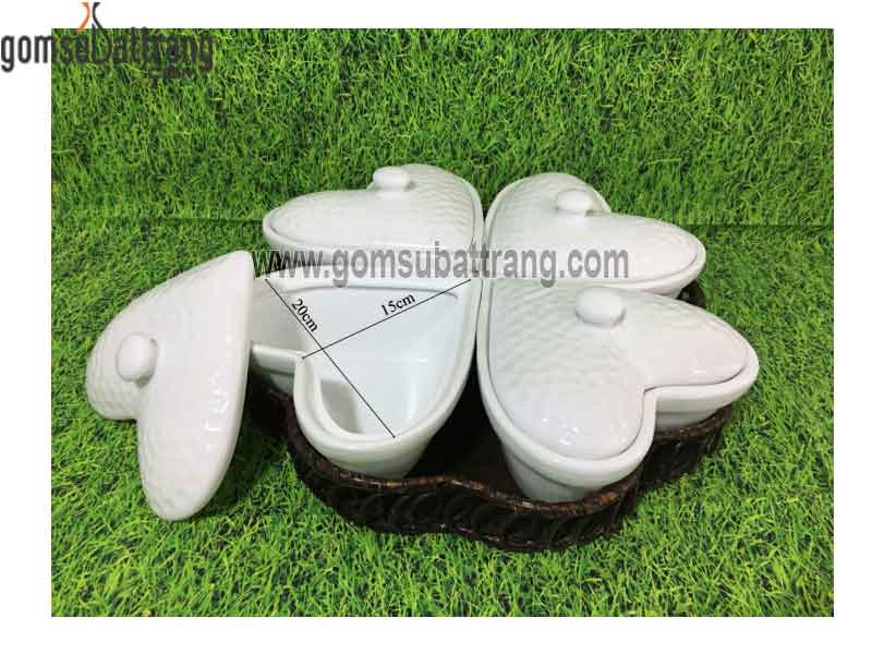 Khay bánh kẹo mứt gốm sứ Bát Tràng dáng tim 4 cánh sang trọng cao cấp