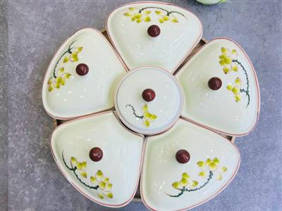 Khay mứt Sen 5 cánh đẹp sang trọng tiện dụng mua ngay 