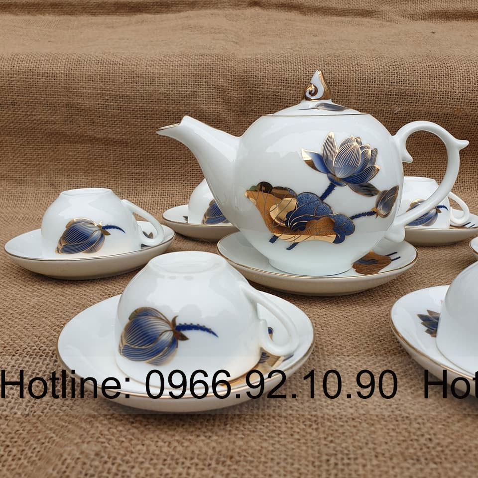 Bộ ấm chén Bát Tràng dáng bưởi hoa sen vàng kim sang trọng 