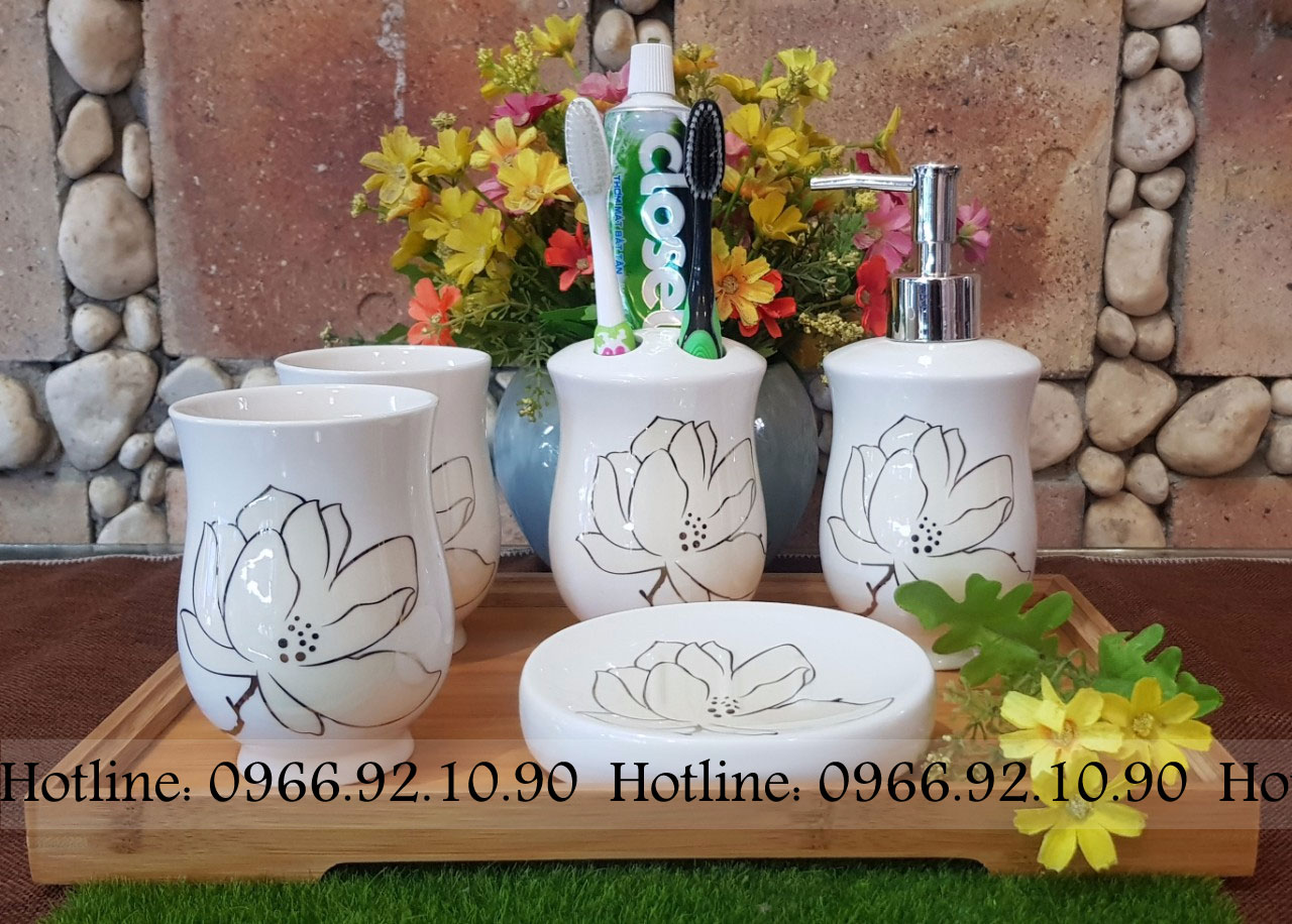 Bộ phụ kiện nhà tắm gốm sứ 5 món đẹp bền họa tiết sang trọng