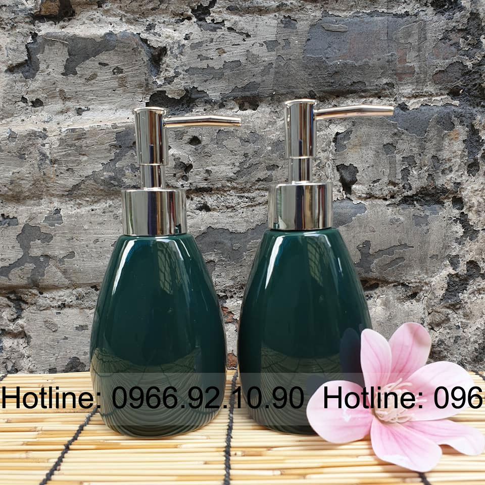 Bộ 2 bình dầu gội sữa tắm xanh lục gốm sứ sang trọng tiện dụng