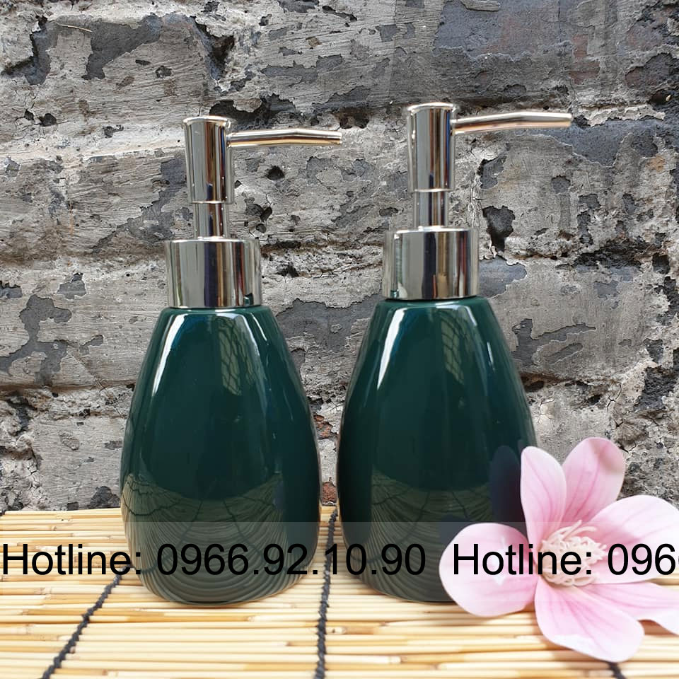 Bộ 2 bình dầu gội sữa tắm xanh lục gốm sứ sang trọng tiện dụng