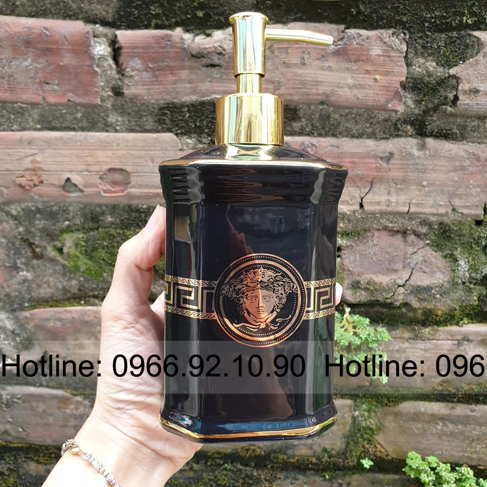 Bộ nhà tắm Versac đen bóng 5 món gốm sứ cao cấp sang trọng