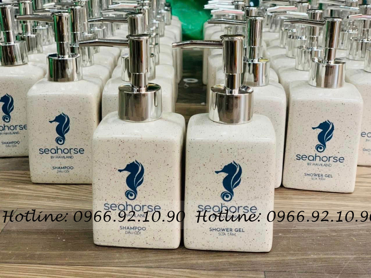 Bình chiết dầu gội sữa tắm hoa đào vuông nhỏ tiện lợi khách sạn
