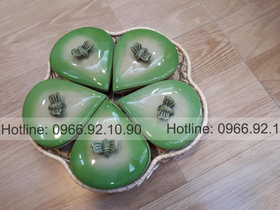 Khay mứt 5 cánh men thủy tinh sang trọng tiện lợi mua ngay 