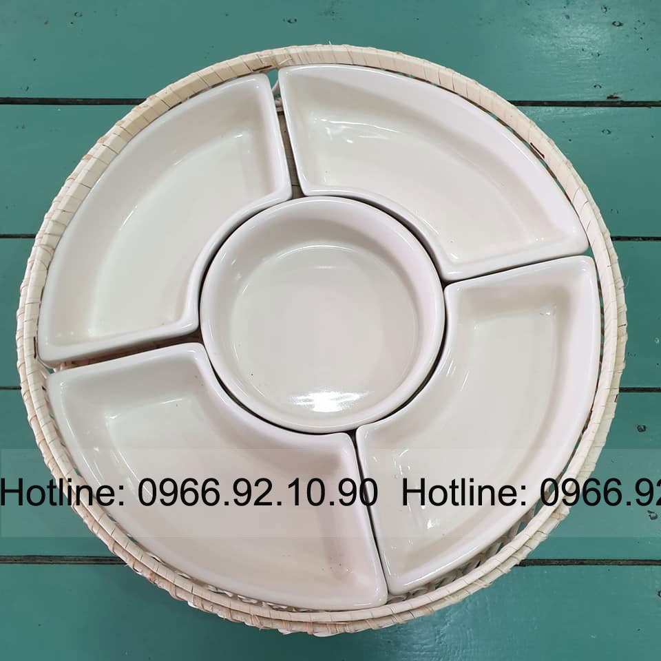 Khay mứt gốm sứ Bát Tràng cao cấp 5 ngăn có nắp mây tre tiện ích