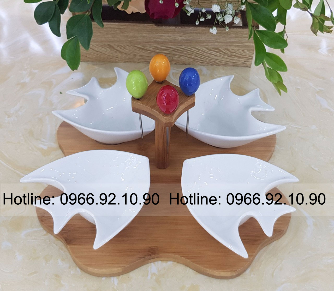 Bộ khay cá sứ trắng sang trọng kèm đế gỗ cao cấp, quà tặng tinh tế