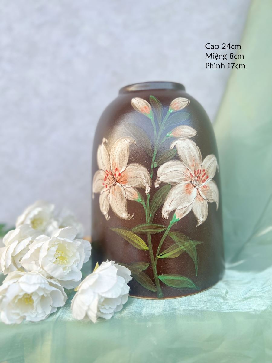 Lọ chuông nâu họa tiết hoa cao 24cm trang trí độc đáo