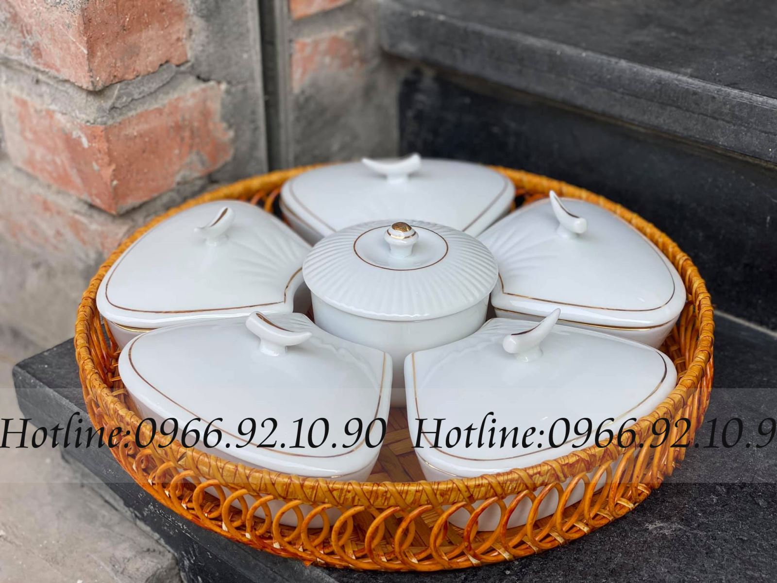 Khay mứt men trắng viền vàng kim kèm khay mây sứ cao cấp D30cm
