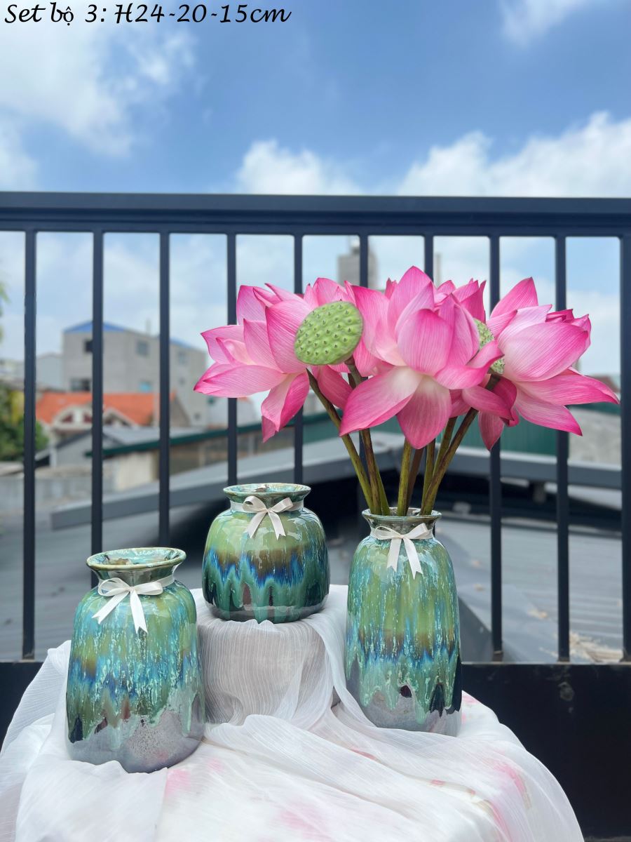 Bộ ba lọ hỏa biến xanh độc đáo Bát Tràng, an toàn, giá tốt Bộ ba lọ hỏa biến xanh độc đáo Bát Tràng, an toàn, giá tốt