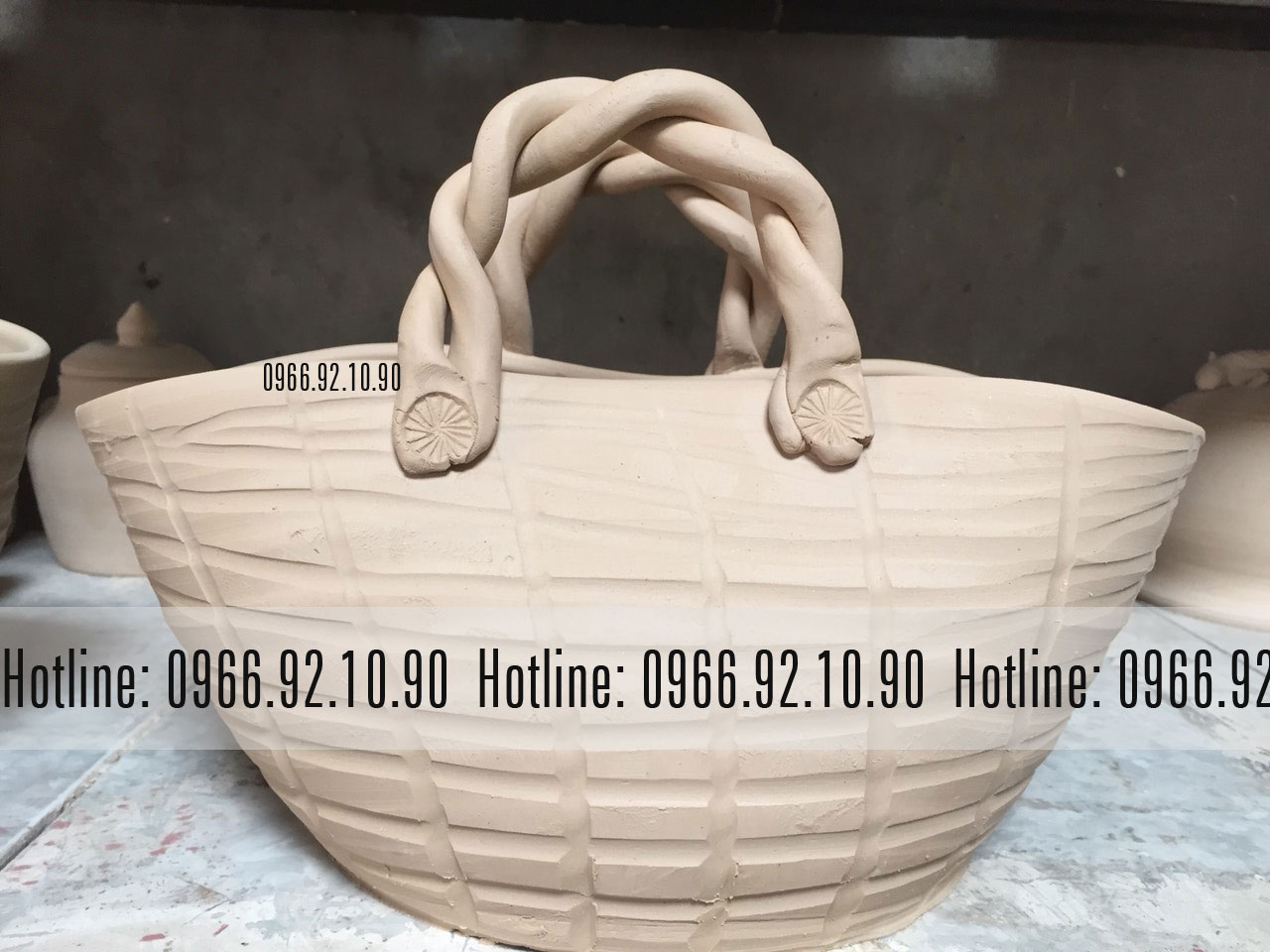 Làn cắm hoa gốm Bát Tràng vuốt tay đẹp thủ công sang trọng
