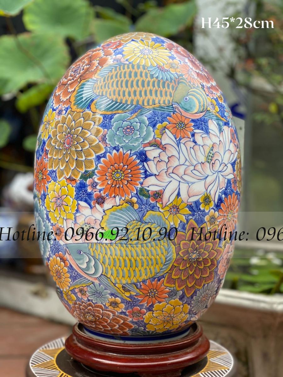 Trứng phong thủy cá rồng Ngàn Hoa Bát Tràng H45cm độc đáo sang trọng Trứng phong thủy cá rồng Ngàn Hoa Bát Tràng H45cm độc đáo sang trọng
