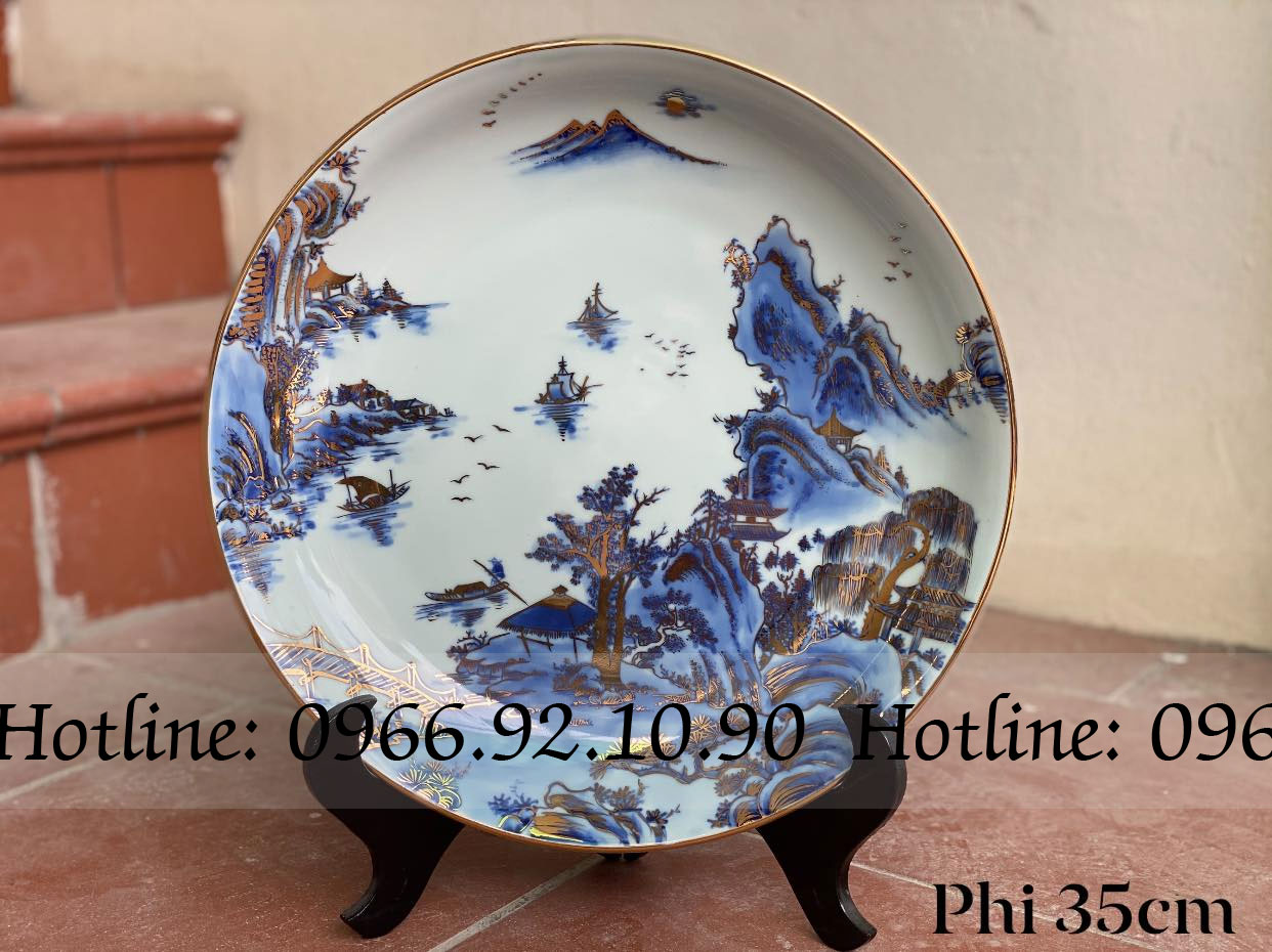 Đĩa sơn thủy Bát Tràng men lam vẽ vàng cao cấp 35cm quà tặng may mắn
