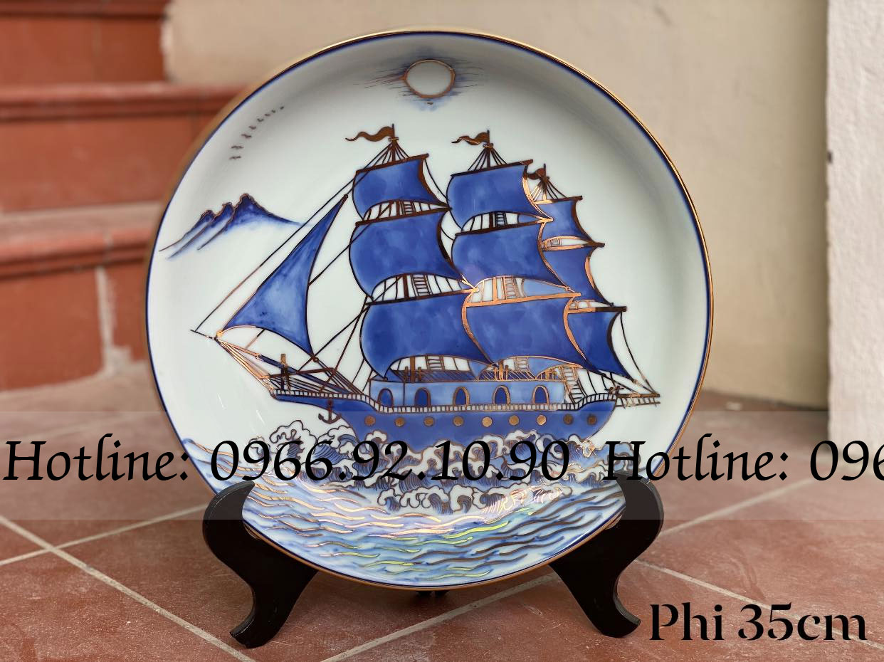 Đĩa cảnh Thuận Buồm Xuôi Gió Phi 35cm men lam vẽ vàng sang trọng