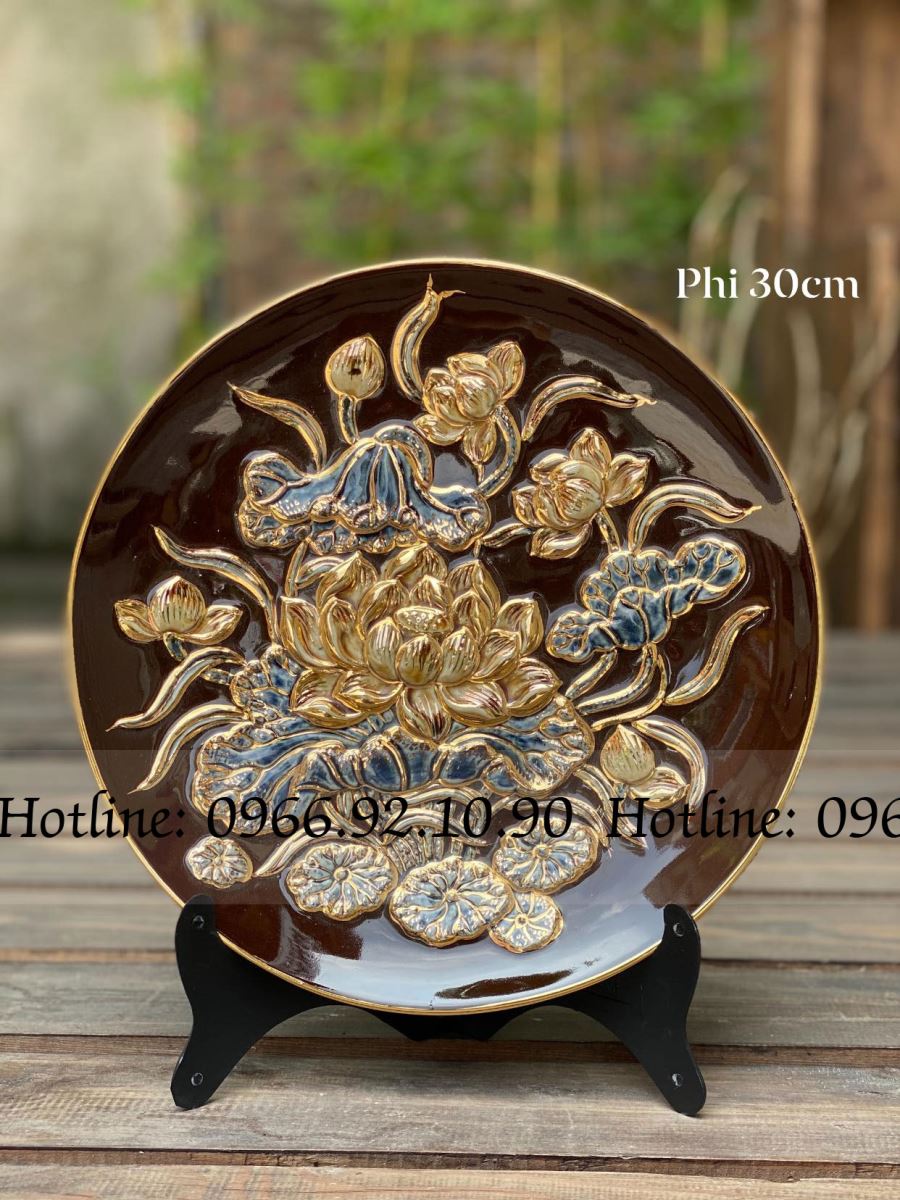 Đĩa trang trí hoa sen 30cm đắp nổi vẽ vàng sang trọng quà tặng Đĩa trang trí hoa sen 30cm đắp nổi vẽ vàng sang trọng quà tặng