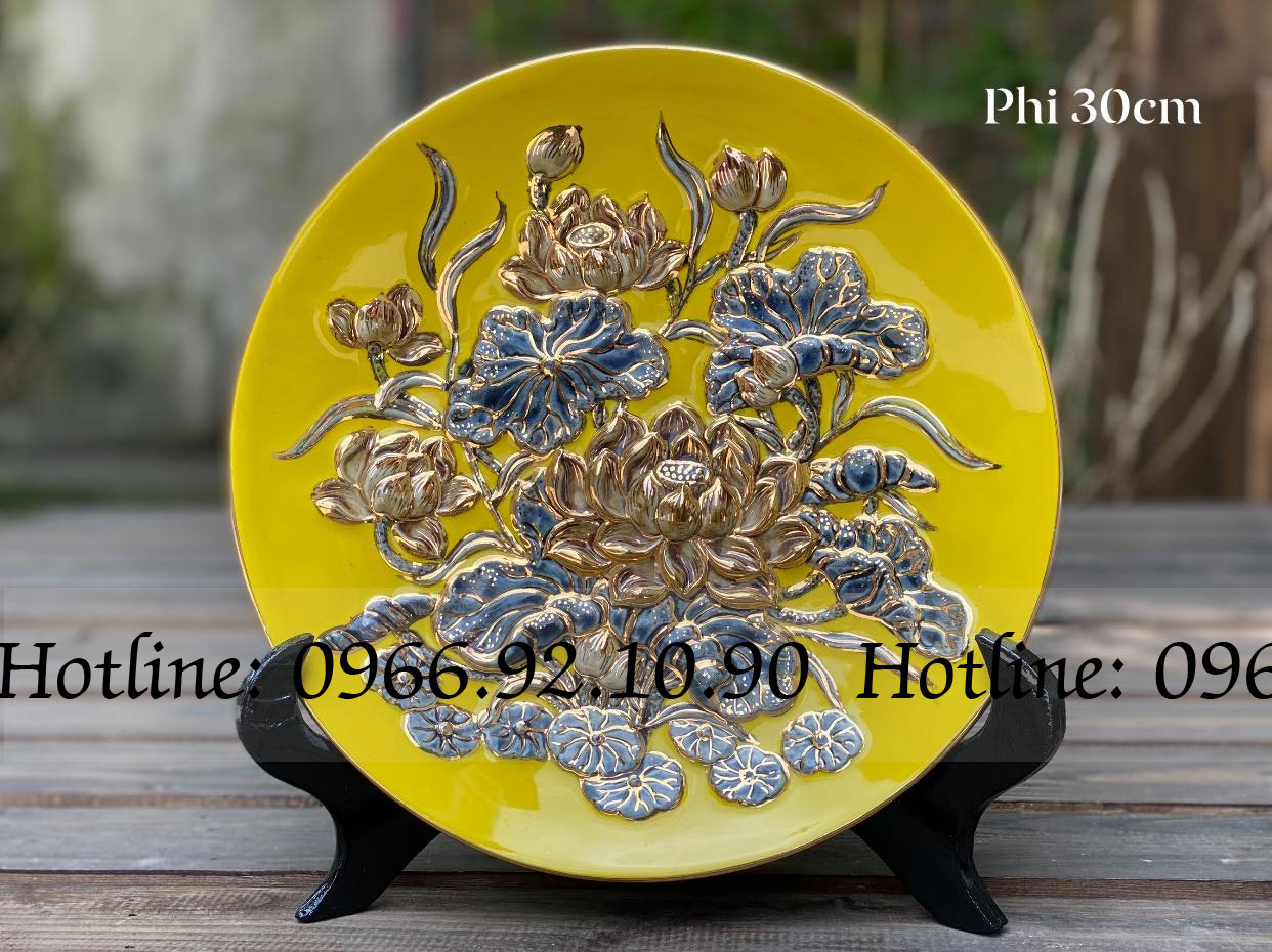 Đĩa cảnh Hoa Sen vàng độc đáo Phi 30cm Quà tặng sang trọng