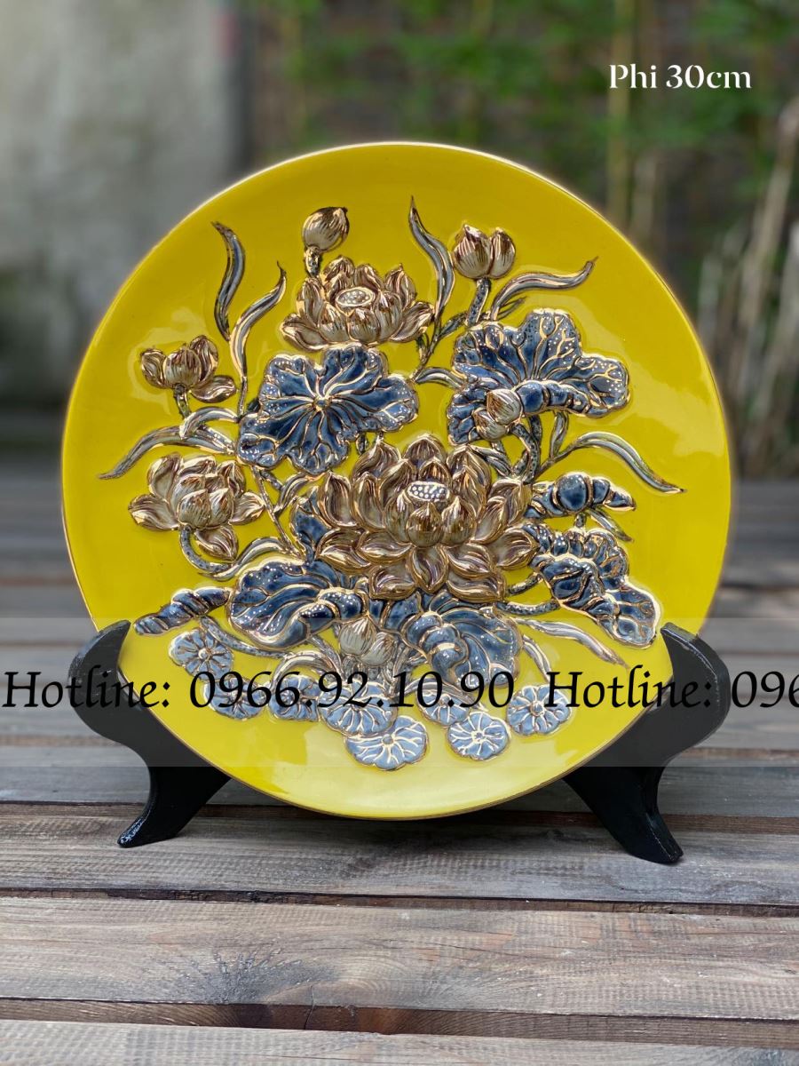 Đĩa cảnh Hoa Sen vàng độc đáo Phi 30cm Quà tặng sang trọng