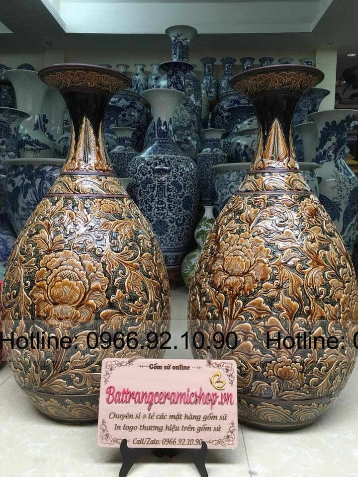 Lộc bình tỳ bà men Hoàng Thổ 75cm khắc nổi Phù Dung độc đáo sang trọng 