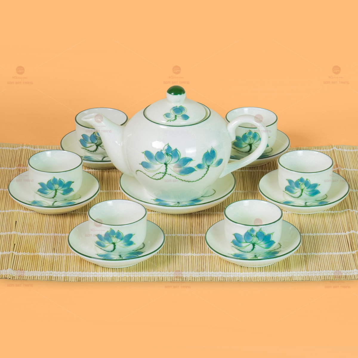 Bộ Ấm Chén Gốm Sứ Men Kem Vẽ Sen Xanh Sang Trọng 